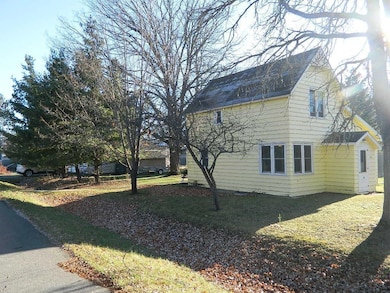 720 Spruce St, Littlefork, MN 56653 - photo 3