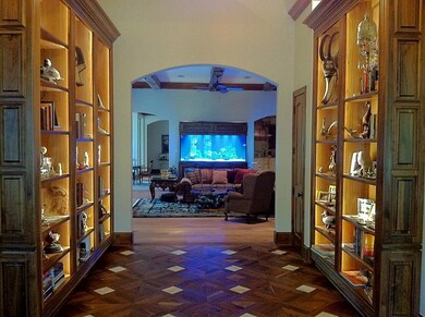 12 Legend Ln, Houston, TX 77024 - photo 4