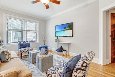 1949 W Argyle St unit 19491, Chicago, IL 60640 - photo 3