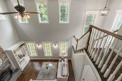 9 Eleanor Ln, Charlton, MA 01507 - photo 5