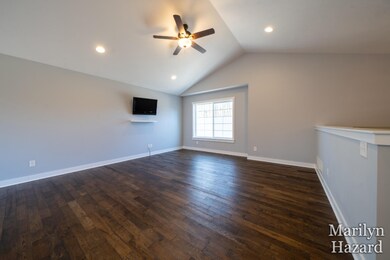 186 Lakeview Dr, Wayland, MI 49348 - photo 5