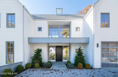 59 Summit Front door