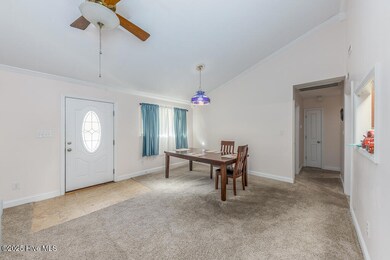 Entryway/ Dining Area