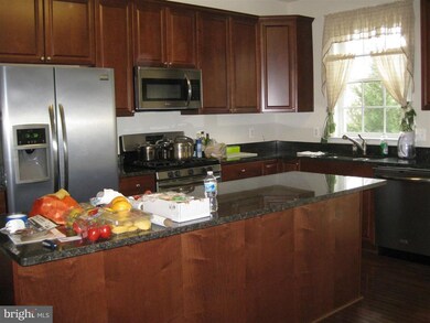 1804 Chaneys Grant Ct, Crofton, MD 21114 - photo 3