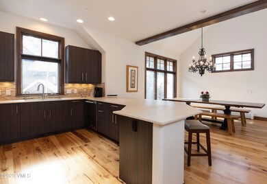 village_th_i3_kitchen_a