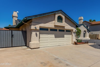 6038 W Paradise Ln, Glendale, AZ 85306 - photo 4