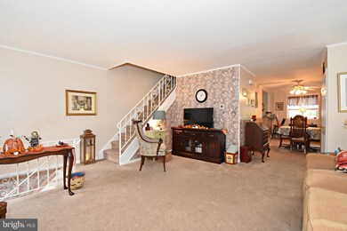 2819 Maxwell St, Philadelphia, PA 19136 - photo 3