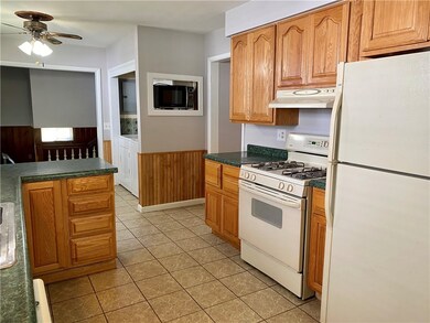 2317 Marshall Ave, Mattoon, IL 61938 - photo 4