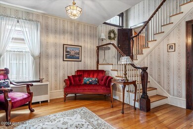 1034 Ardsley Rd