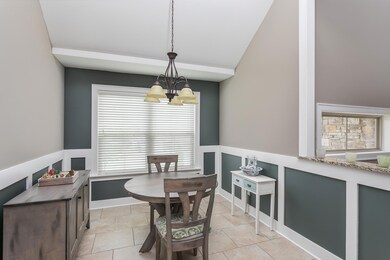 9123 Berank Ln_Dining_Choice Homes_by 16