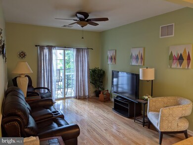 621 Creekside Dr unit 65, Brookhaven, PA 19015 - photo 6