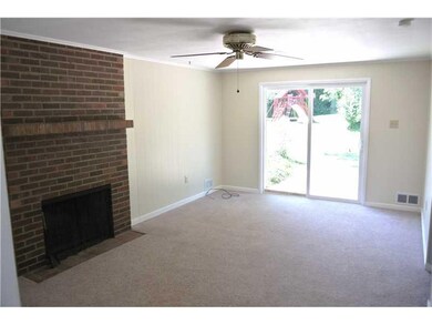 Family Room. New Sliding glass door to the back pa