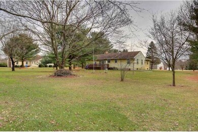 1247 Oldmans Creek Rd, Swedesboro, NJ 08085 - photo 4