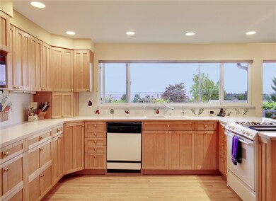 4203 Bayview Place W, University Place, WA 98466 - photo 7