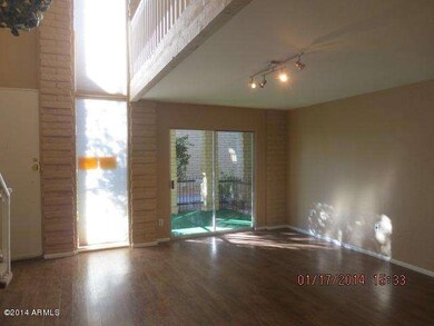 Livingroom02