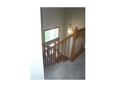 2 story high ceilings in the foyer, exceptional li