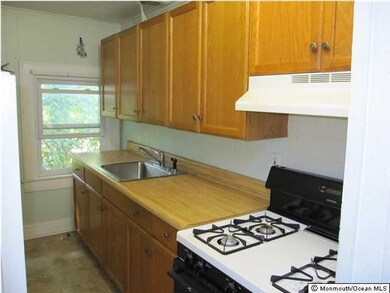 1 Short St unit 3, Keyport, NJ 07735 - photo 2