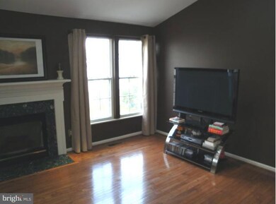 4074 Jasper Loop, Dumfries, VA 22025 - photo 5