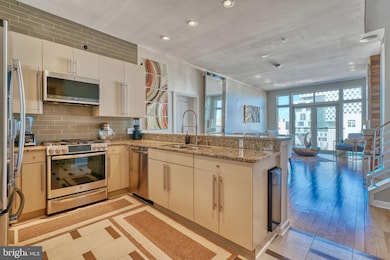 Twelve 09 unit 423, Baltimore, MD 21201 - photo 7