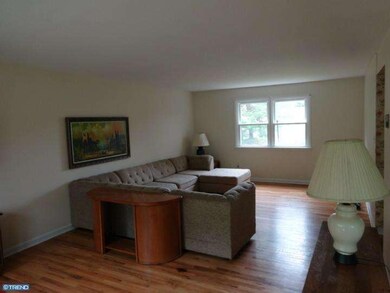 520 Oak Park Rd, Hatfield, PA 19440 - photo 4