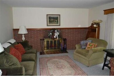 40 Malvern Rd, Brockton, MA 02301 - photo 6