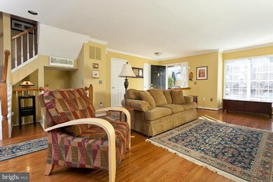 11939 Thurloe Dr, Lutherville Timonium, MD 21093 - photo 2