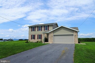 1129 Brechbill Rd, Chambersburg, PA 17202 - photo 2