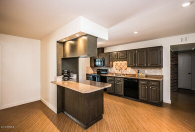 1559 N Upland Cir AZ-11