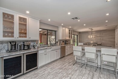011_Kitchen