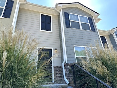 712 Keeshono St unit 712, Union City, GA 30291 - photo 2