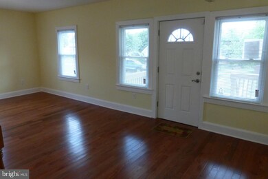 4254 Brooks St NE, Washington, DC 20019 - photo 3