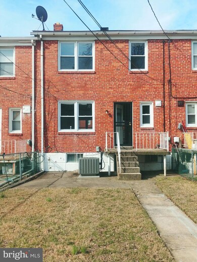 5423 Purdue Ave, Baltimore, MD 21239 - photo 2