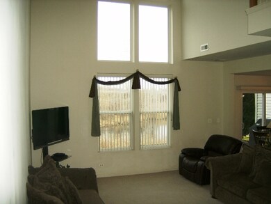 457 Metropolitan St unit 244, Aurora, IL 60502 - photo 3