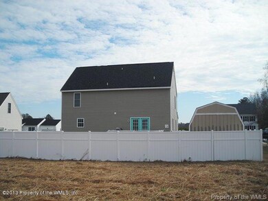 Back w/Privacy Fence