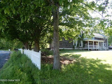 801 Church St, Troy, NY 12180 - photo 3