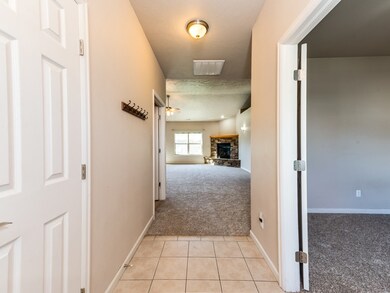2515 Hayes Dr, Grand Junction, CO 81505 - photo 3