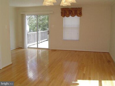 9579 Clocktower Ln, Columbia, MD 21046 - photo 4