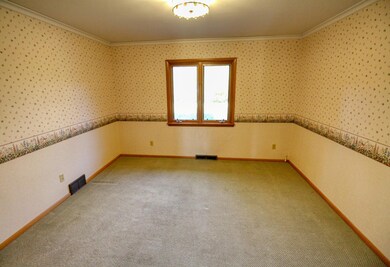 Den/Office1