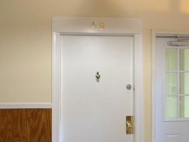 202 Elm Ave SW unit A8, Roanoke, VA 24016 - photo 7