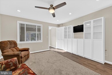 8530 Oakleigh Rd, Parkville, MD 21234 - photo 7