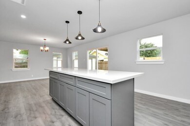 13362 Louisville St, Houston, TX 77015 - photo 4