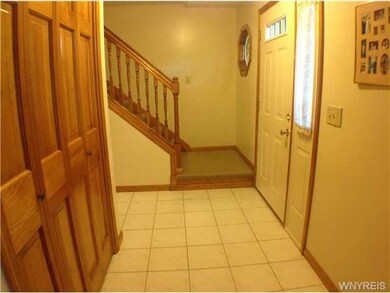 1230 Master St, North Tonawanda, NY 14120 - photo 4