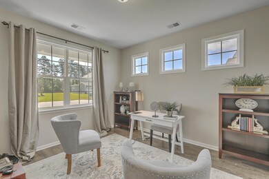 650 Yellow Leaf Ln, Summerville, SC 29486 - photo 5