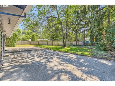 18718 SE Grant St, Portland, OR 97233 - photo 6