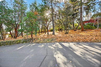 961 Pinecrest Terrace, Ashland, OR 97520 - photo 4