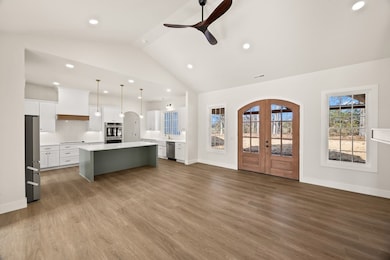 339 Heather Heights, Bradyville, TN 37026 - photo 6