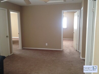 1426 Meadow Pkwy, San Marcos, TX 78666 - photo 7