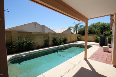 5- Pool