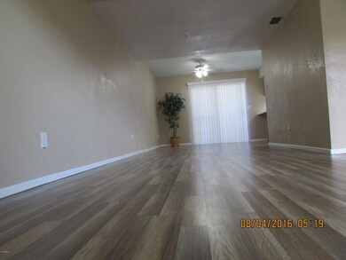 Living Room/Dining Area