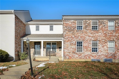 6805 N Askew Cir, Kansas City, MO 64119 - photo 2